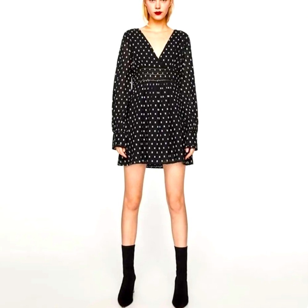 NWT ZARA - Cotton Ikat Long Sleeve V-neck dress - Black & White - size S